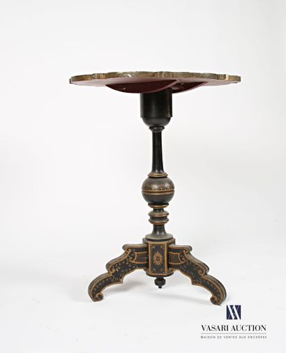 null Pedestal table in blackened molded wood and gold highlights, the tray is hemmed...