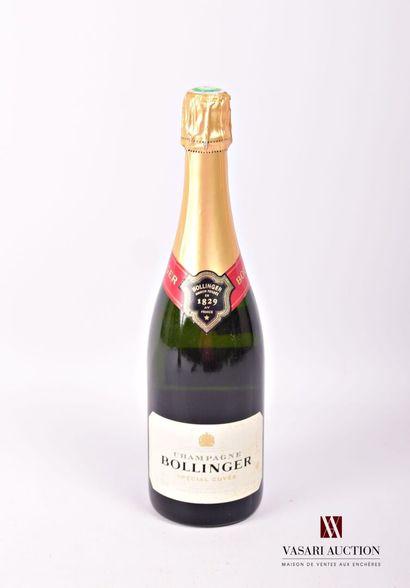 null 1 bottle Champagne BOLLINGER Special Cuvée Brut NM
	Et. stained. N: 1 cm.
