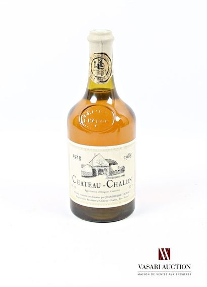 null 1 bottle CHÂTEAU CHALON mise Domaine Berthet-Bondet 1988
	Et. slightly stained....
