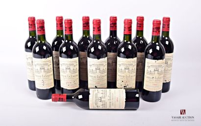 null 12 bottles Château LA LAGUNE Haut Médoc GCC 1981
	And. slightly stained with...