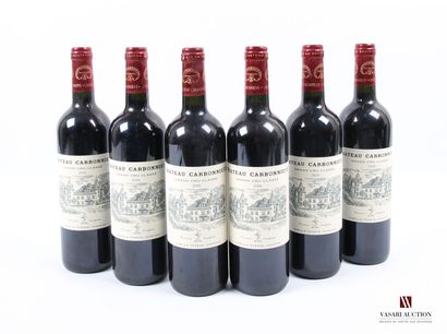 null 6 bottles Château CARBONNIEUX Graves GCC 2009
	And. impeccable. N: low neck...