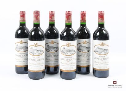 null 6 bottles Château CHASSE SPLEEN Moulis 1991
	And. a little stained. N: half...
