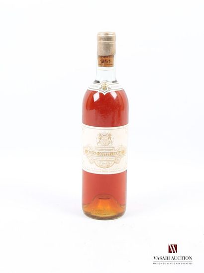 null 1 bouteille	Château COUTET	Barsac 1er GCC	1961
	Et. un peu tachée. N : bas goulot/...