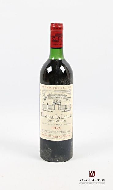 null 1 bottle Château LA LAGUNE Haut Médoc GCC 1982
	And. barely stained (very slightly...