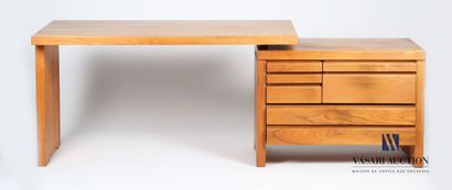 null CHAPO Pierre (1927-1987)
Desk called B19 in elm in two parts, the box opening...