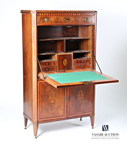 null Wooden secretary inlaid with leaves in frames of nets, it opens in its lower...
