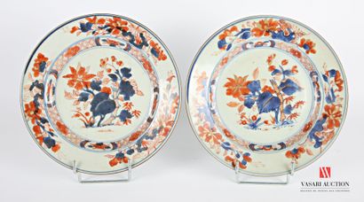 null CHINA - India Company
Two porcelain plates with Imari decoration of a landscape...