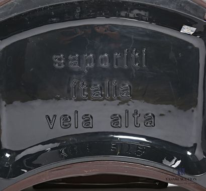 null Giovanni OFFREDI - SAPORITI Editor 
Armchair model Vela Alta in brown leather...