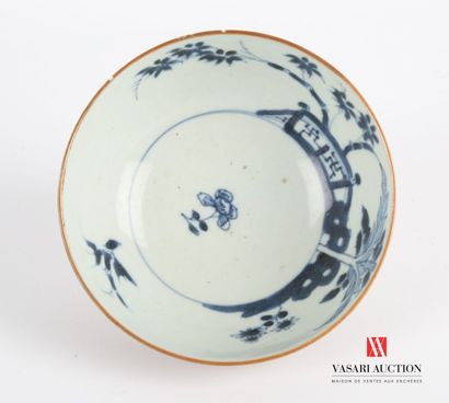 null CHINA
Porcelain bowl with chocolate enamel and white/blue decoration of a landscape...
