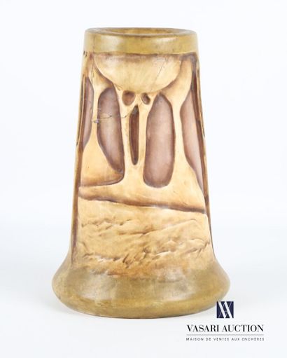 null AMPHORA Manufacture de - AUSTRIA
Vase en céramique de forme légèrement tronconique...