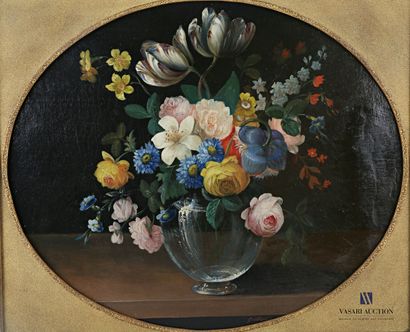 null GUILLAUMET 
Bouquet of flowers on an entablature
Oil on canvas with oval view
Signed...