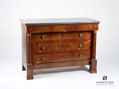 null Chest of drawers in molded mahogany veneer, it opens with four drawers, one...
