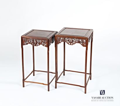 null INDOCHINE
Two nesting tables, the rectangular top underlined by a central calligraphy...