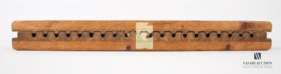 null Carl Intelmann Akt-Ges. 
Wooden cigar mold with twenty compartments 
Bears a...