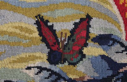 null Tapestry with the small woolen points representing a rooster.
(wear, lining...