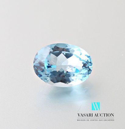 null Blue topaz of oval size calibrating approximately 26 carats.