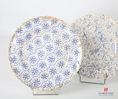 null BORDEAUX - Jules Vieillard & Cie Manufacture of 
Lot in fine earthenware including...