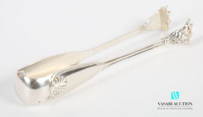 null Silver sugar tongs, the arms decorated with nets are surmounted by shells and...