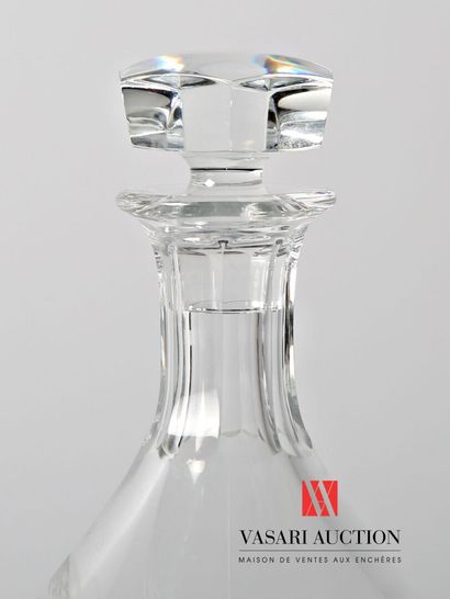null BACCARAT 
Crystal decanter, the collar hemmed with a frieze of gadroons and...