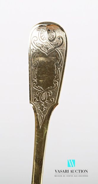 null Gilt silver ice service, the handle finished by crosses, interlacing and foliage.
Weight...
