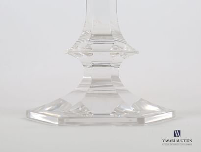 null VAL SAINT LAMBERT 
Large crystal candlestick, the ringed and hexagonal shaft...