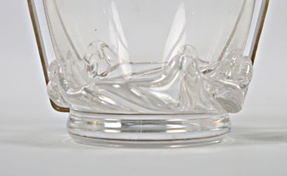 null DAUM
Service de verres en cristal orné d'une bague moulée d'un motif de draperie,...