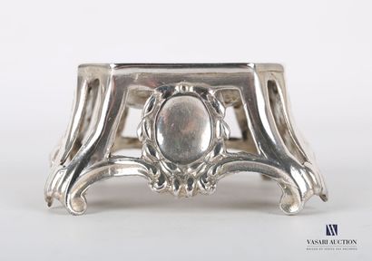 null Pair of silver saltcellars of rectangular shape with cut sides, the openwork...