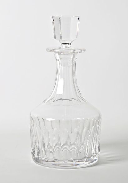 null SAINT LOUIS
Crystal decanter the body and the neck hemmed with a frieze of gadroons,...