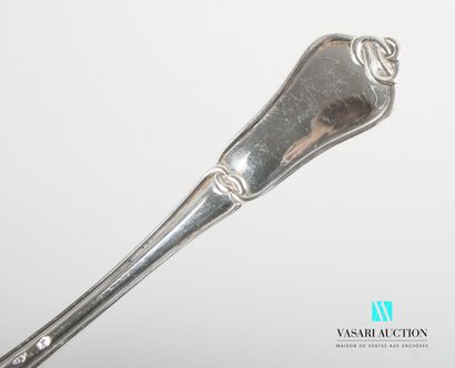 null Silver sauce spoon, the handle decorated with nets is decorated with Gordian...