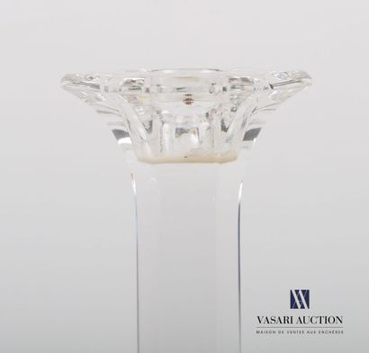 null VAL SAINT LAMBERT 
Large crystal candlestick, the ringed and hexagonal shaft...