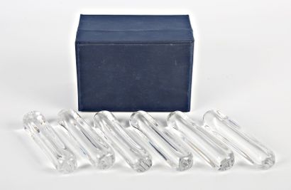 null DAUM FRANCE
Six knife holders in translucent crystal
Length : 9,3 cm