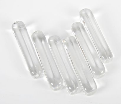 null DAUM FRANCE
Six knife holders in translucent crystal
Length : 9,3 cm
