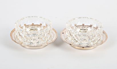 null Pair of molded/pressed crystal salad bowls, the body hemmed with rhombic patterns....