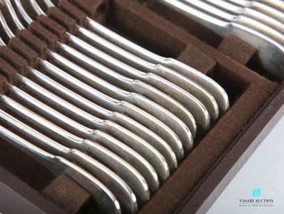 null Suite of twelve silver plated fish cutlery Cluny model, the handle plain. In...