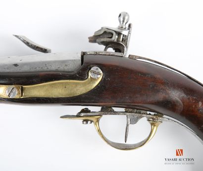 null French regulation pistol model 1816, barrel with sides then round of 20 cm,...