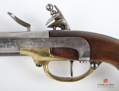 null French regulation pistol model 1777, 19 cm barrel, brass flintlock case, signed...