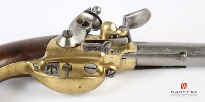 null French regulation pistol model 1777, 19 cm barrel, brass flintlock case, signed...