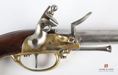 null Pistolet réglementaire français modèle 1777, canon de 19 cm, coffre à silex...