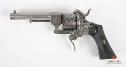 null Revolver à broche Lefaucheux calibre 7 mm, canon rond marqué au tonnerre E.LEFAUCHEUX...