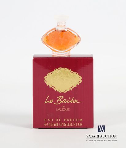 null LALIQUE 
An eau de parfum "Le baiser" for men - 4,5 ml
(used condition, contents...