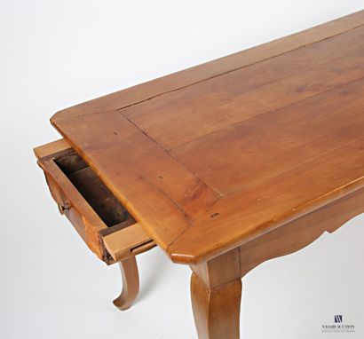 null Dining room table in fruit wood, the tray of rectangular form, the moving crosspiece...