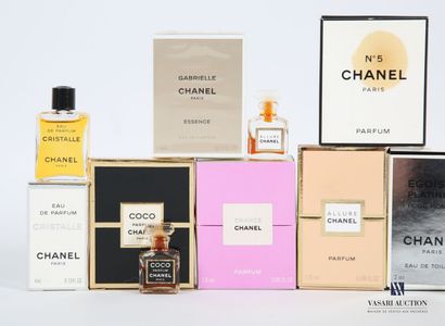 null CHANEL
- Eau de parfum Gabrielle "Essence" - 5 ml
- Eau de parfum Cristalle...