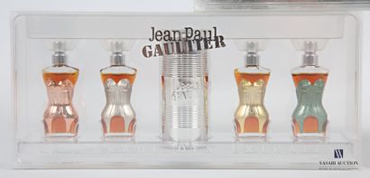 null JEAN-PAUL GAULTIER
Lot including:
- A box "The miniature duo Valentine's Day"...