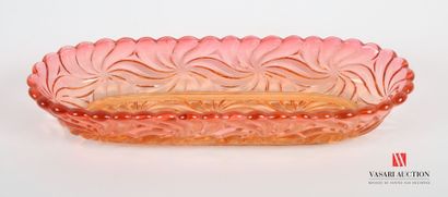 null BACCARAT
Brush holder in molded and tinted pink crystal with sinuous ribs decoration
Mark...