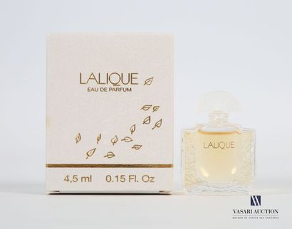 null LALIQUE 
An eau de parfum - 4,5 ml
(used condition, contents not guaranteed,...