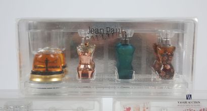 null JEAN-PAUL GAULTIER
Lot including:
- A box "The miniature duo Valentine's Day"...