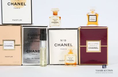 null CHANEL
- Eau de parfum Gabrielle "Essence" - 5 ml
- Eau de parfum Cristalle...