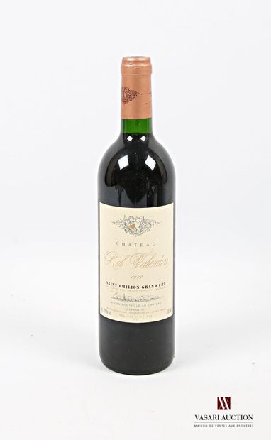 null 1 bouteille	Château ROL VALENTIN	St Emilion GC	1997
	Et. à peine tachée. N :...