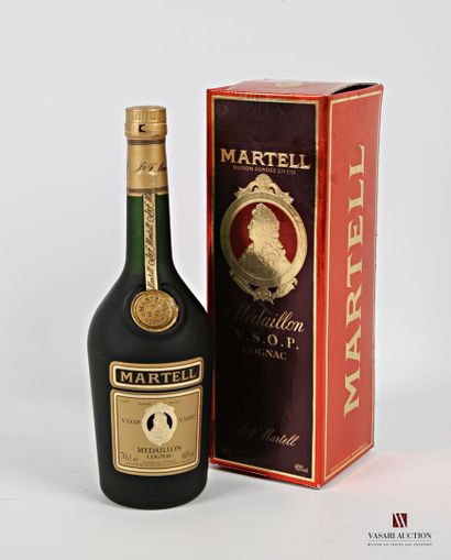 null 1 bouteille	Cognac V.S.O.P. MARTELL Médaillon		
	70 cl - 40°. Présentation et...