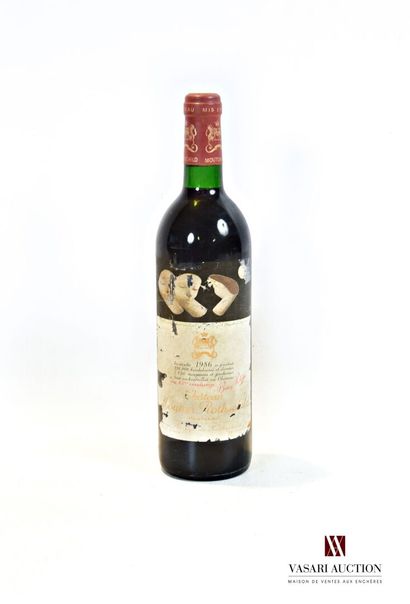 null 1 bouteille	Château MOUTON ROTHSCHILD	Pauillac 1er GCC	1986
	Et. de Bernard...
